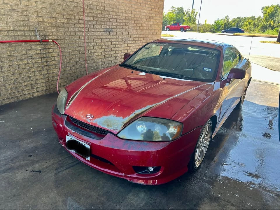 2006 Hyundai Tiburon - Image 3 of 13