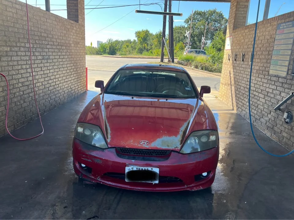 2006 Hyundai Tiburon - Image 4 of 13