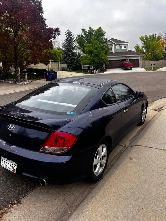 2006 Hyundai Tiburon - Image 4 of 9