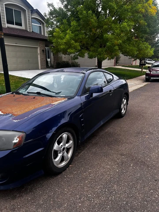 2006 Hyundai Tiburon - Image 2 of 9