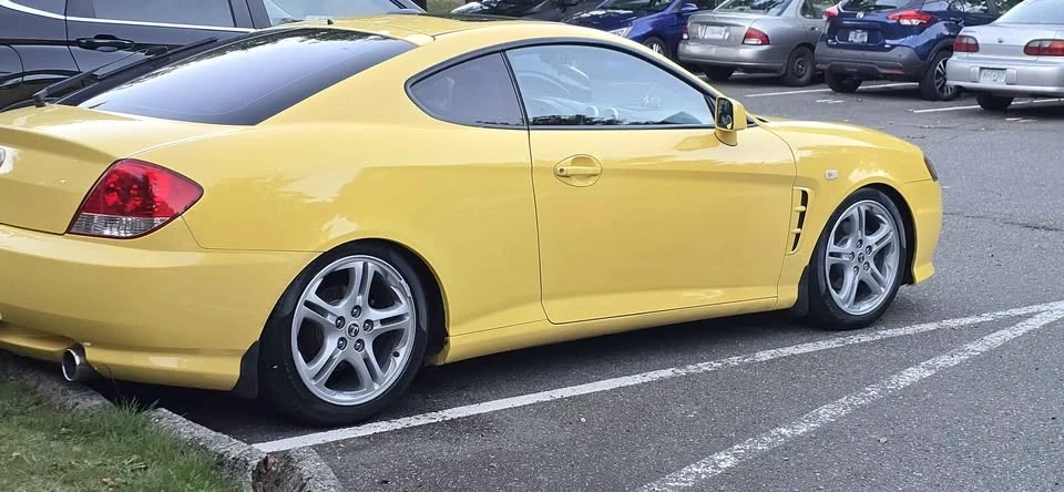 2006 Hyundai Tiburon - Image 7 of 20