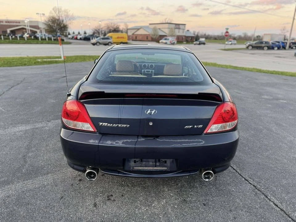 2006 Hyundai Tiburon - Image 7 of 18
