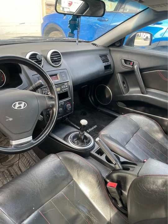 2006 Hyundai Tiburon - Image 6 of 6