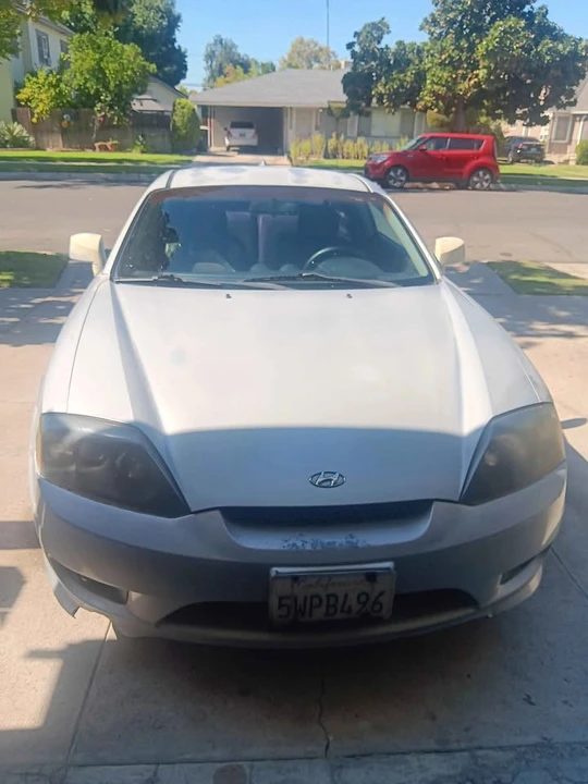2006 Hyundai Tiburon - Image 4 of 7