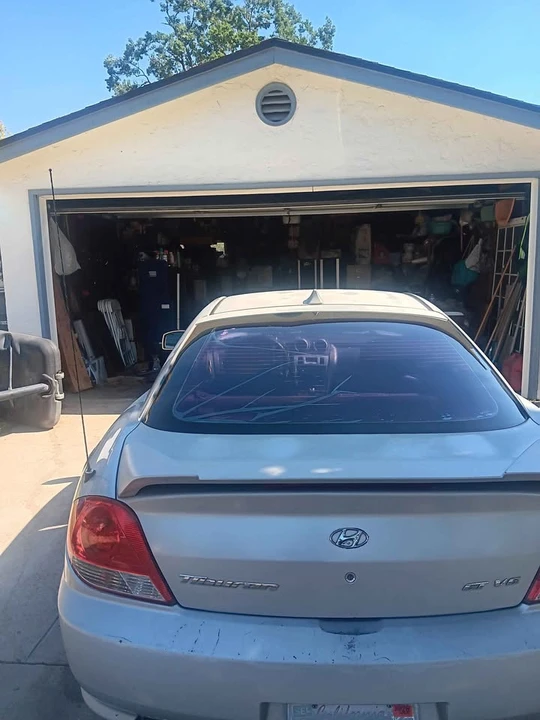2006 Hyundai Tiburon - Image 7 of 7