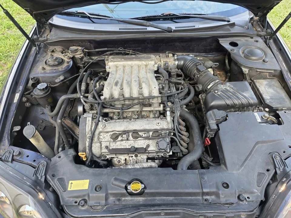 2006 Hyundai Tiburon - Image 16 of 19