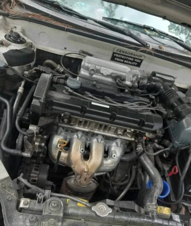 2006 Hyundai Tiburon - Image 2 of 8