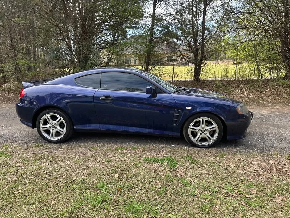 2006 Hyundai Tiburon - Image 3 of 20