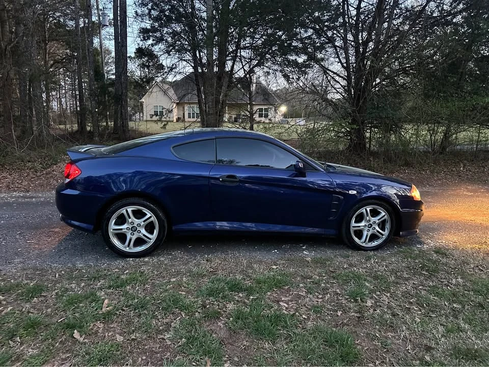 2006 Hyundai Tiburon - Image 14 of 20