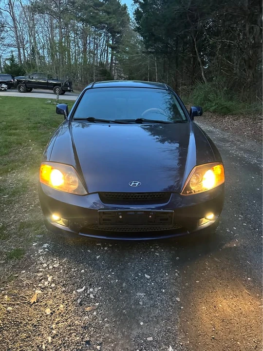 2006 Hyundai Tiburon - Image 15 of 20