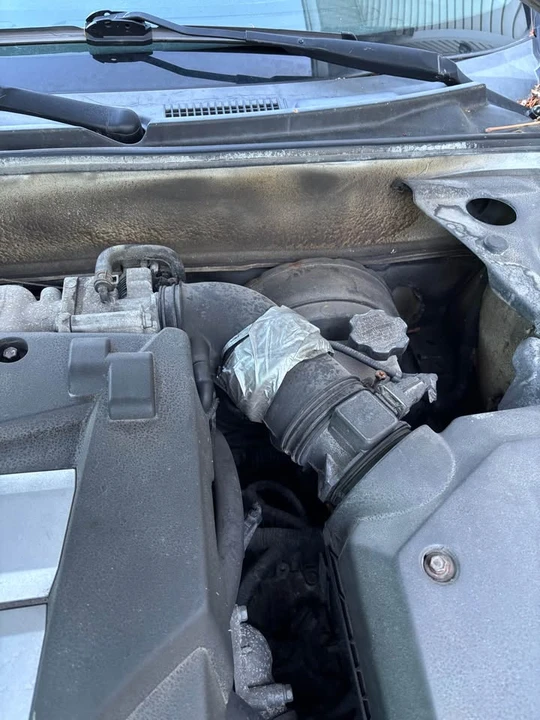 2006 Hyundai Tiburon - Image 6 of 15