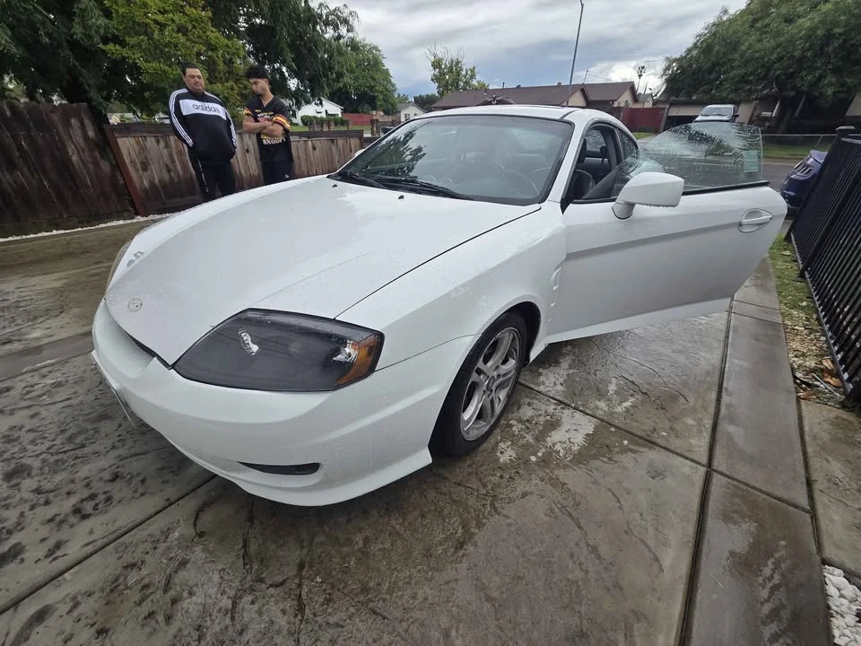 2006 Hyundai Tiburon - Image 4 of 20