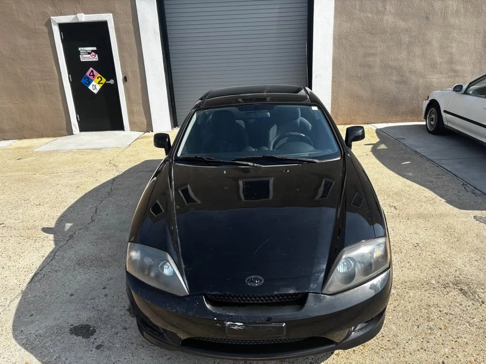 2006 Hyundai Tiburon - Image 10 of 13