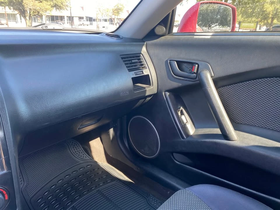 2006 Hyundai Tiburon - Image 11 of 20