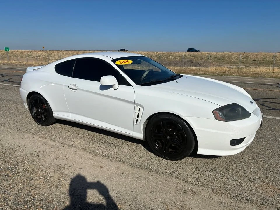 2006 Hyundai Tiburon - Image 6 of 20