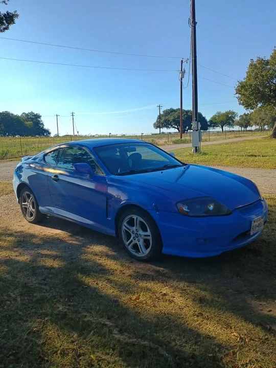 2006 Hyundai Tiburon - Image 2 of 8