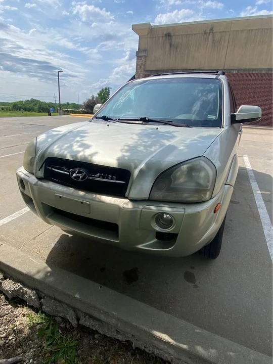 2006 Hyundai Tucson - Image 3 of 15