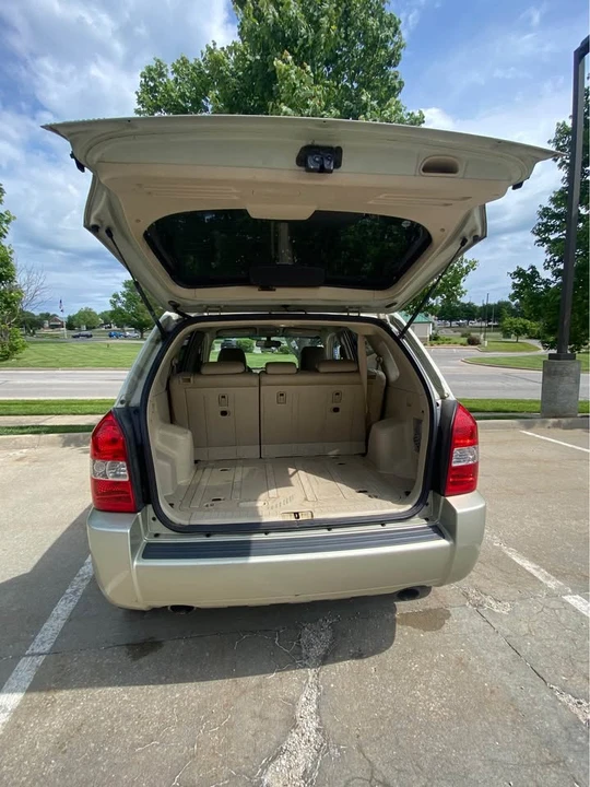 2006 Hyundai Tucson - Image 7 of 15