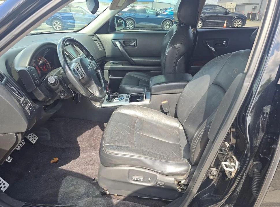 2006 Infiniti FX 1st Gen - Image 10 of 15