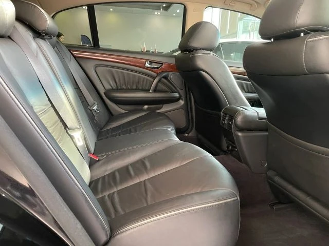 2006 Infiniti Q45 3rd Gen - Image 23 of 31