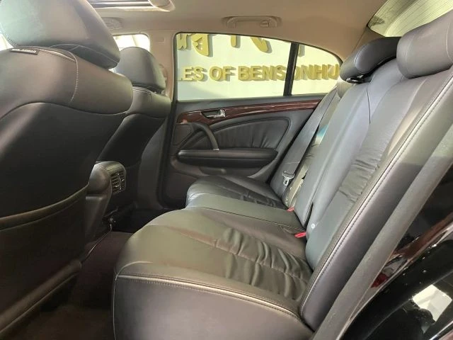2006 Infiniti Q45 3rd Gen - Image 19 of 31