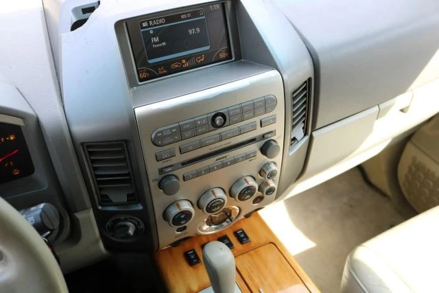 2006 Infiniti QX80 - Image 16 of 18