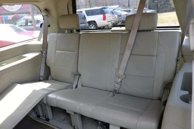 2006 Infiniti QX80 - Image 11 of 18