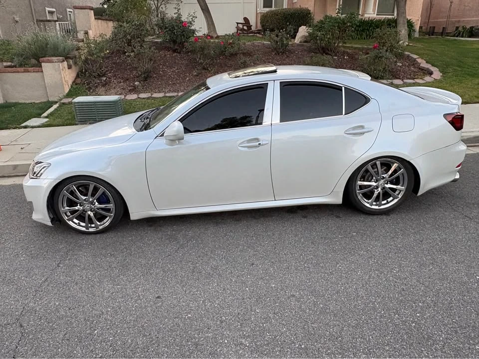 2006 Lexus IS 2nd Gen - Image 5 of 9