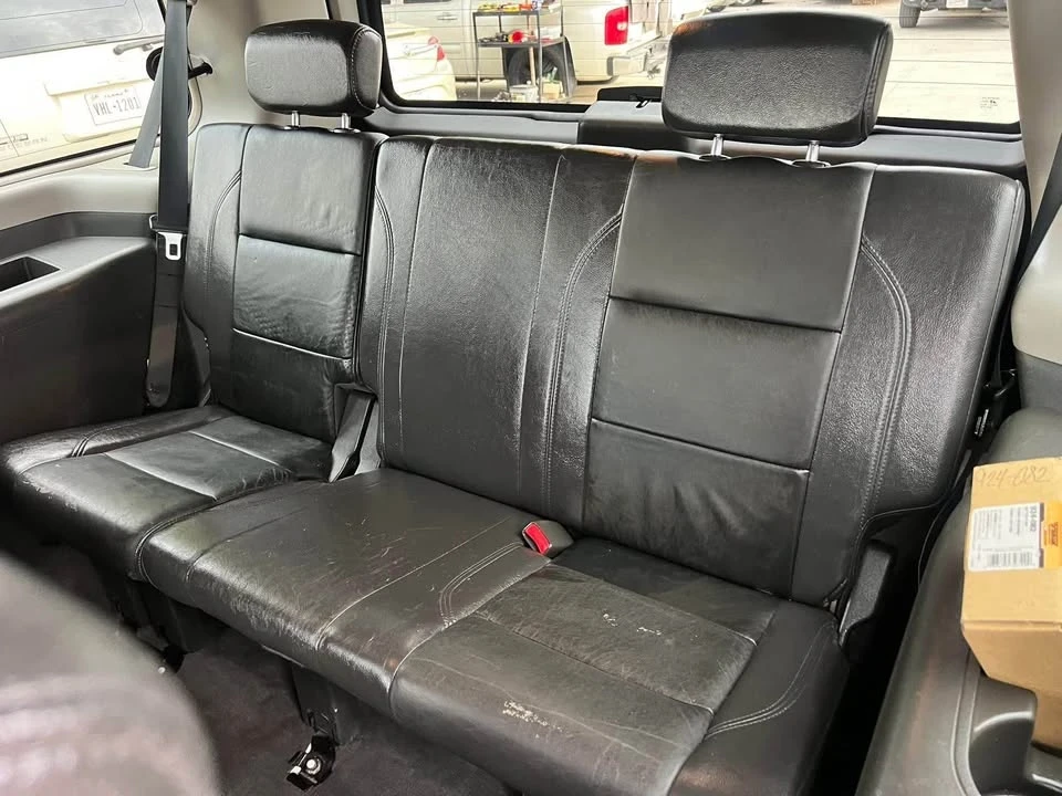 2006 Infiniti QX80 - Image 10 of 10