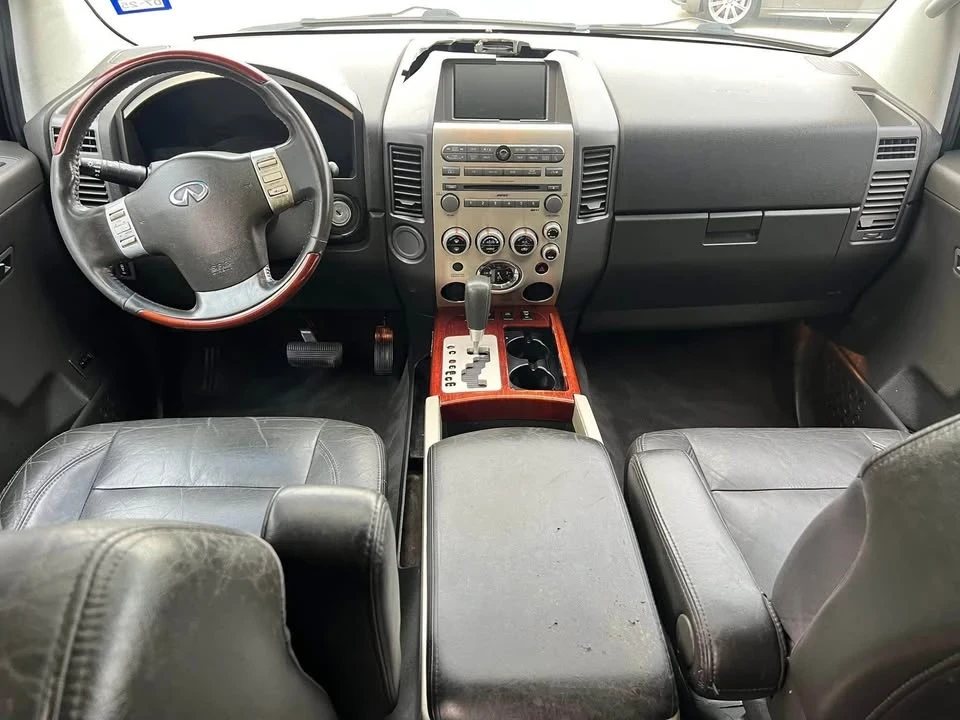 2006 Infiniti QX80 - Image 6 of 10