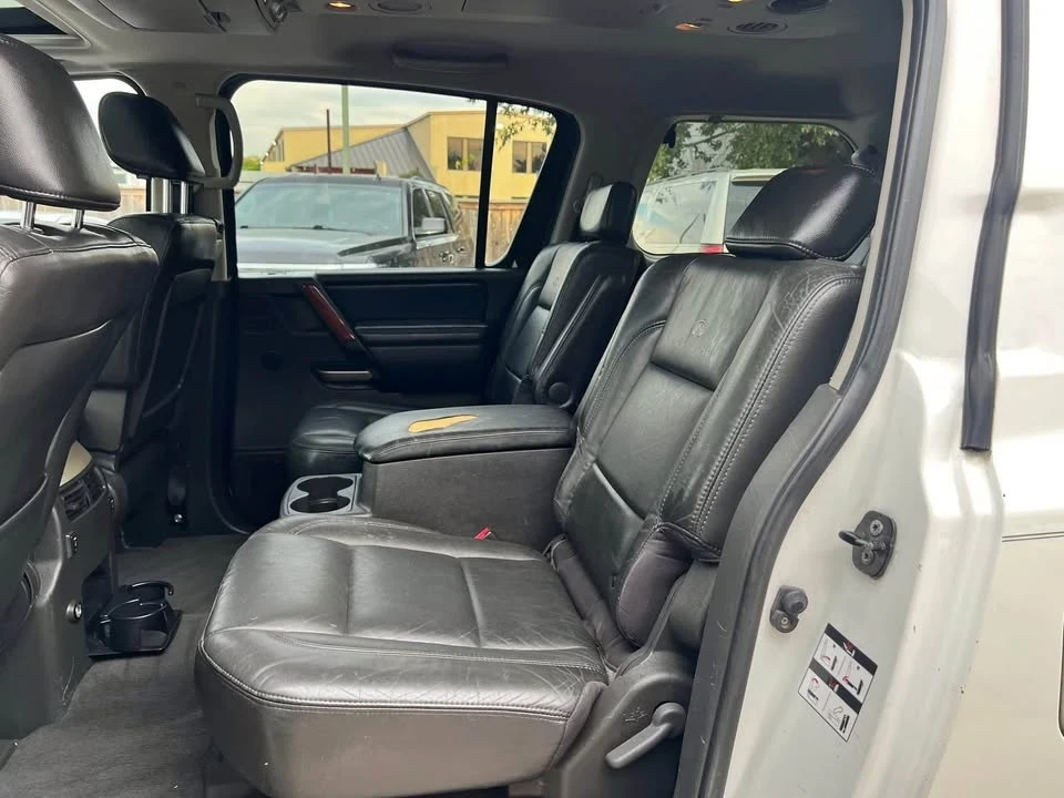 2006 Infiniti QX80 - Image 8 of 10