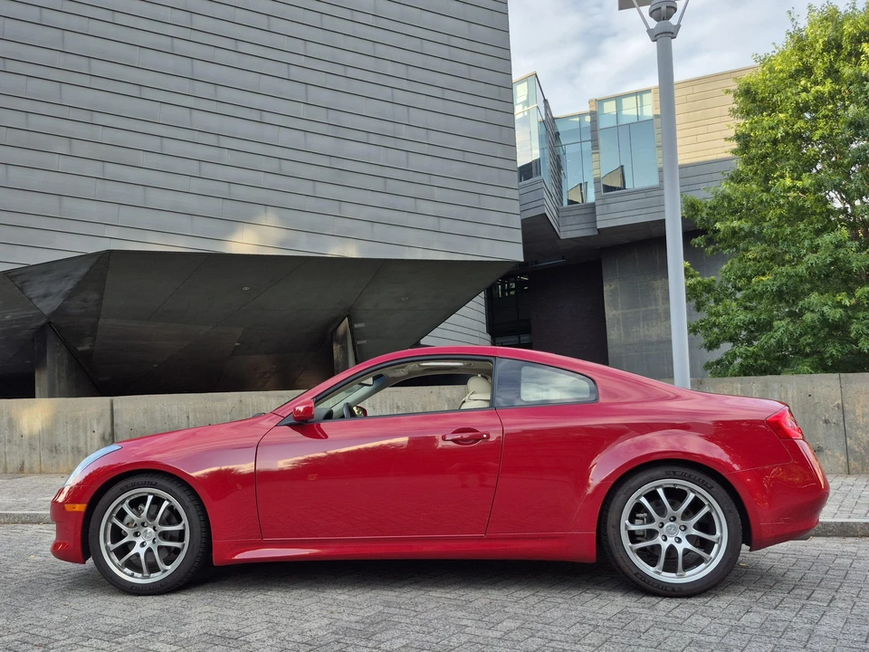 2006 Infiniti G35 3rd Gen - Image 19 of 31