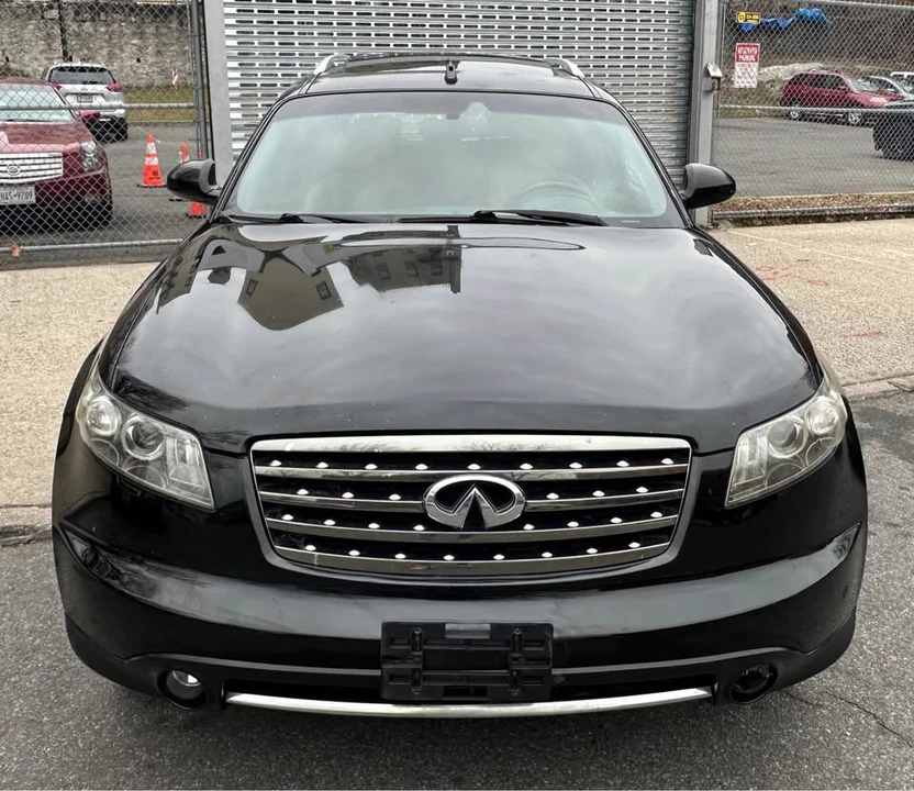 2006 Infiniti FX 1st Gen - Image 2 of 12
