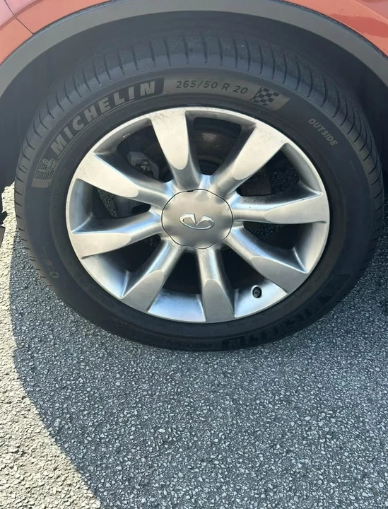 2006 Infiniti FX 1st Gen - Image 5 of 10