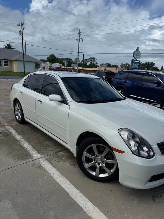 2006 Infiniti G35 3rd Gen - Image 2 of 4