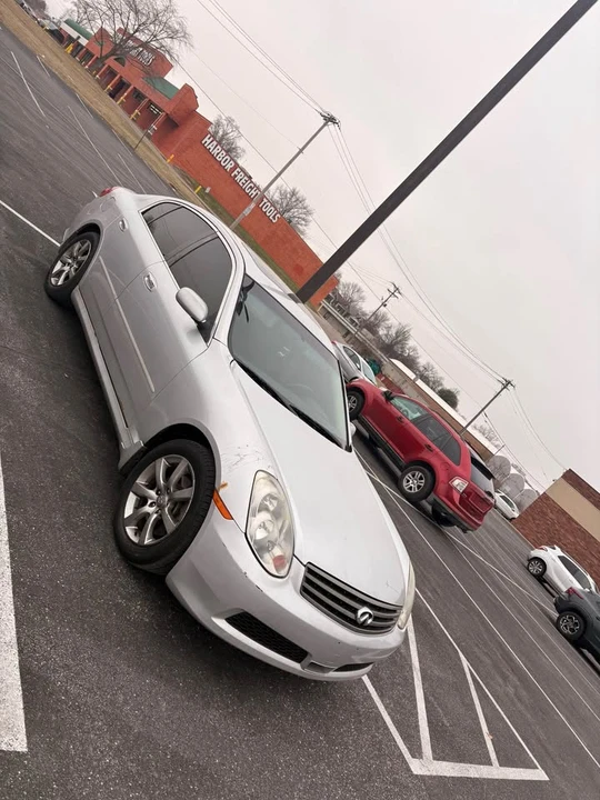 2006 Infiniti G35 3rd Gen - Image 2 of 10
