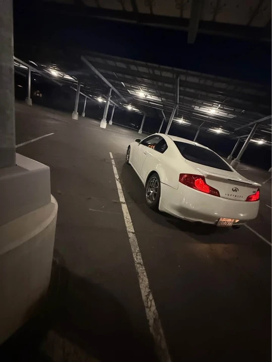 2006 Infiniti G35 3rd Gen - Image 18 of 20