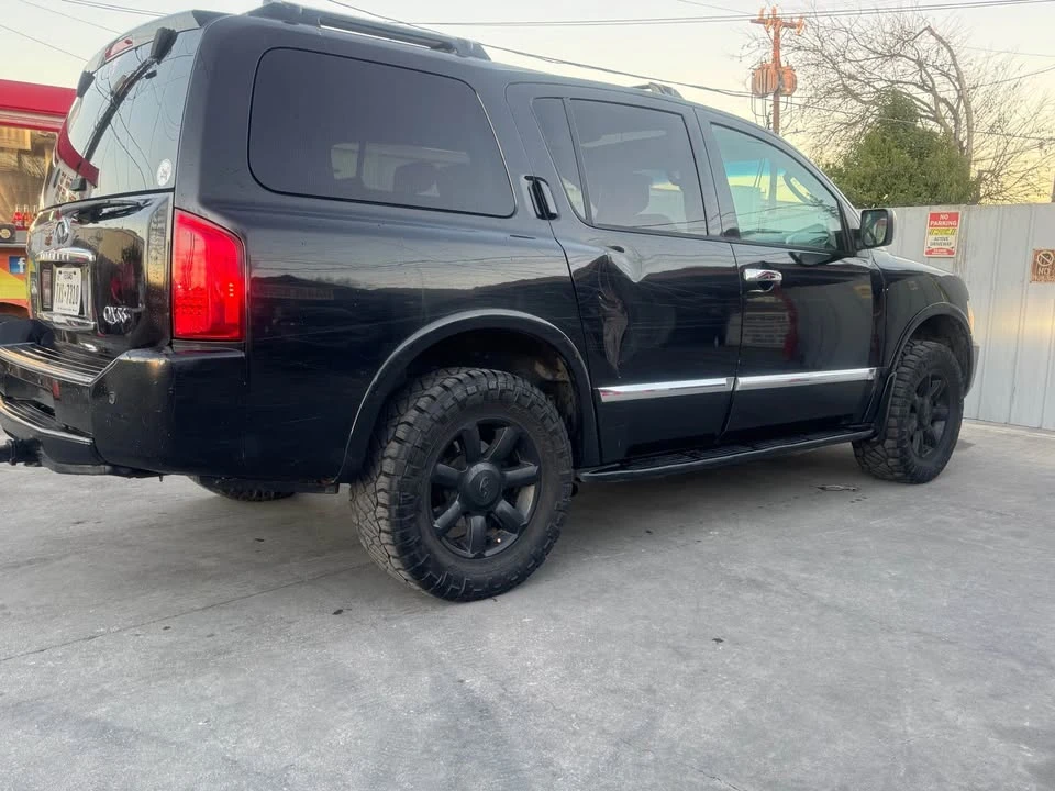2006 Infiniti QX80 - Image 3 of 6