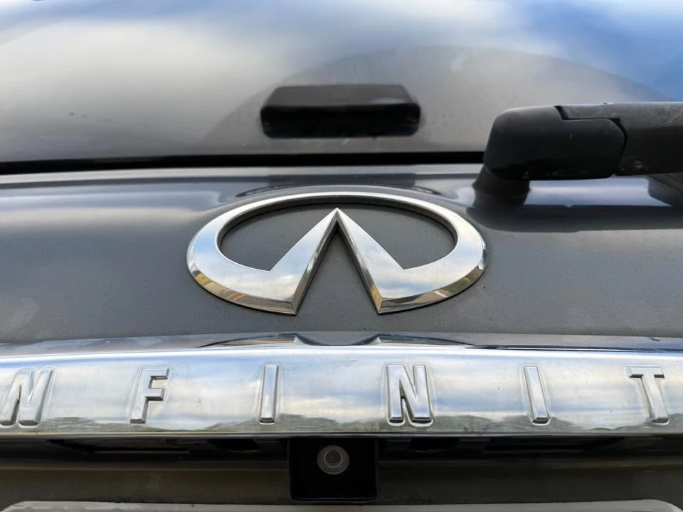 2006 Infiniti QX80 - Image 11 of 16