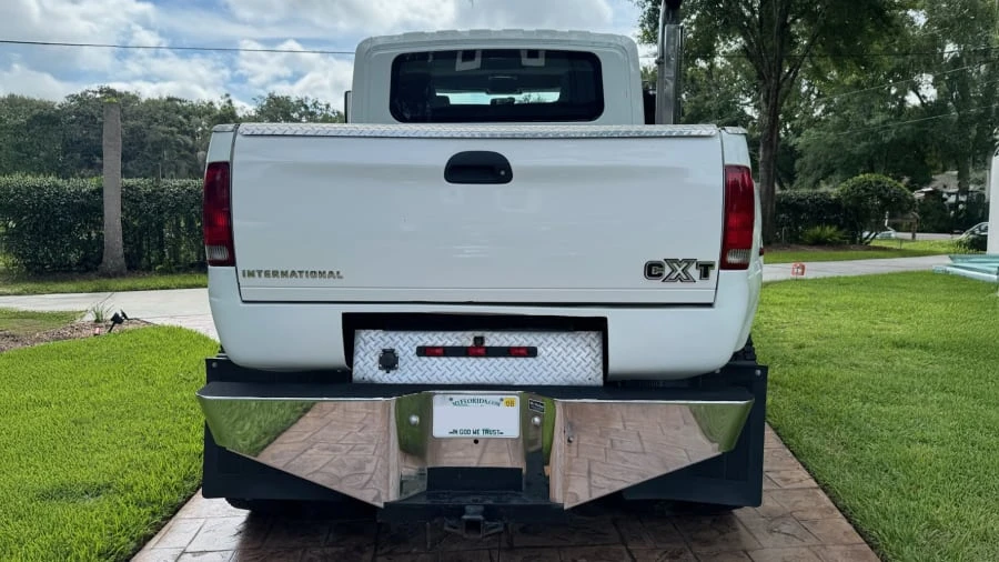 2006 International Harvester XT - Image 4 of 10