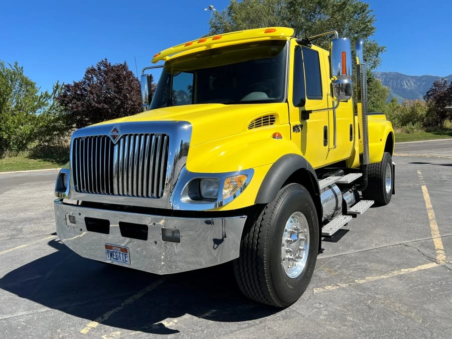 2006 International Harvester XT - Image 8 of 31
