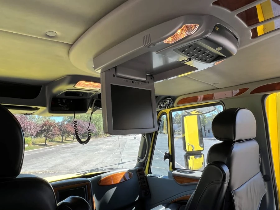 2006 International Harvester XT - Image 31 of 31