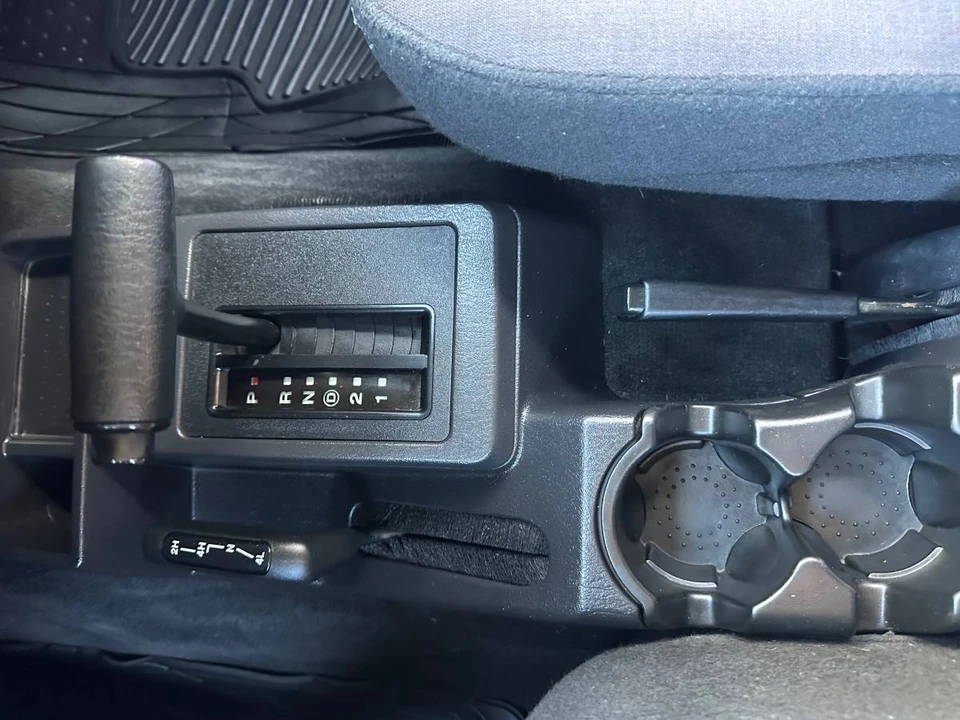 2006 Jeep TJ Wrangler - Image 15 of 23