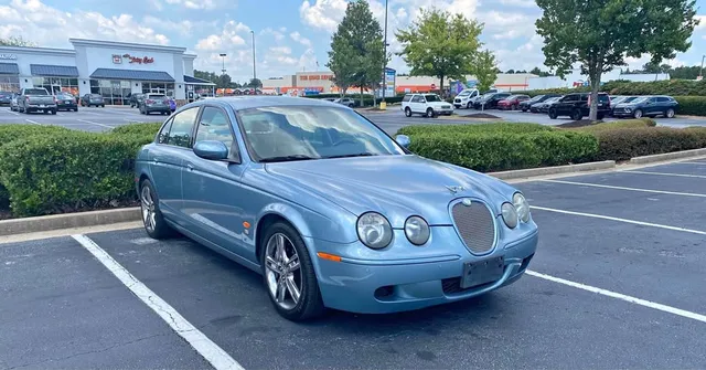 2006 Jaguar S-TYPE R Sedan 4D