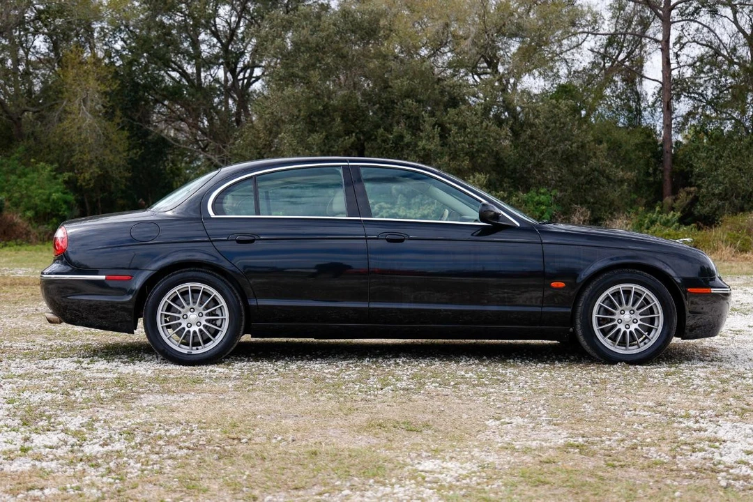 2006 Jaguar S-Type 2nd Gen - Image 13 of 21