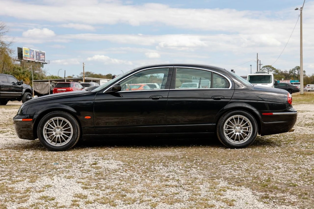 2006 Jaguar S-Type 2nd Gen - Image 3 of 21