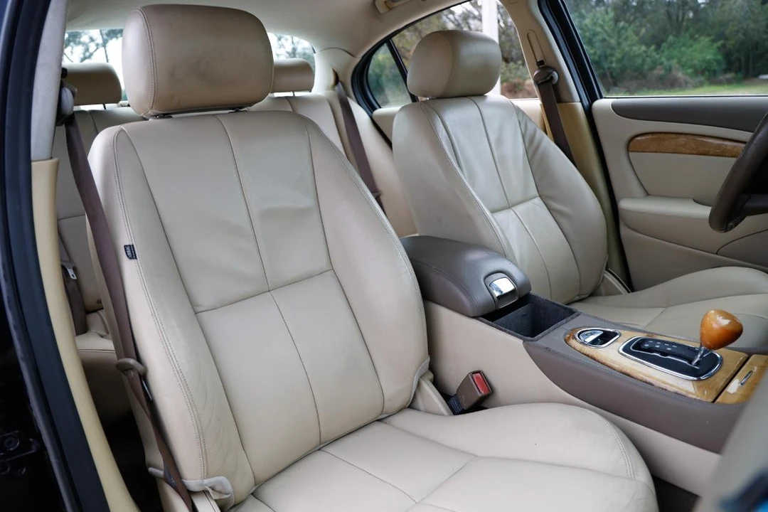 2006 Jaguar S-Type 2nd Gen - Image 16 of 21