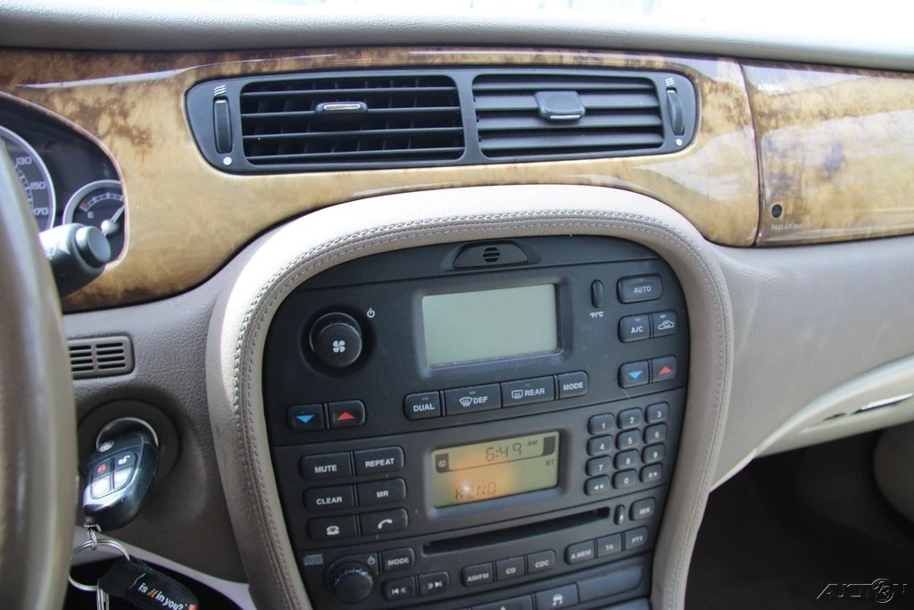 2006 Jaguar S-Type 2nd Gen - Image 19 of 21