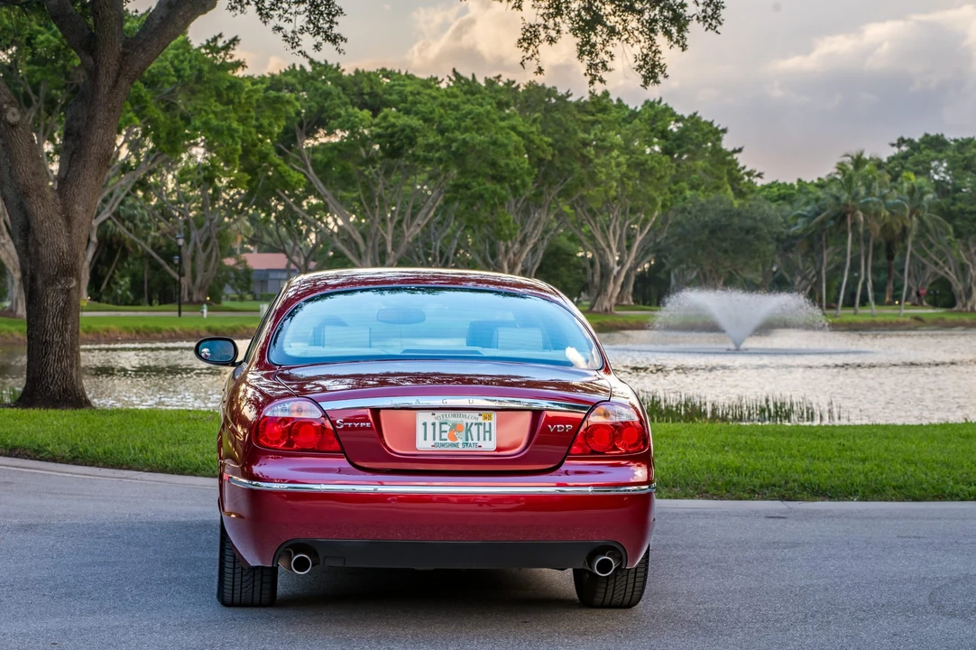2006 Jaguar S-Type 2nd Gen - Image 12 of 31