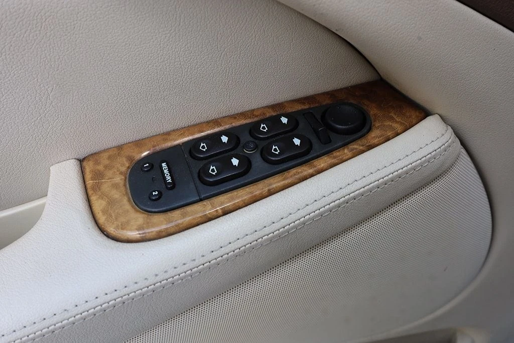 2006 Jaguar S-Type 2nd Gen - Image 28 of 31